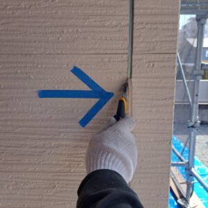 弘前市H様邸 コーキング撤去作業の様子|黒石・平川エリアの打ち替え工事